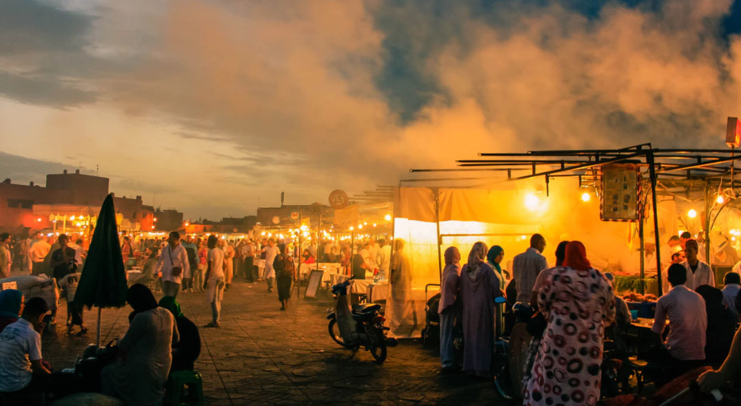 India-evening-bazaar